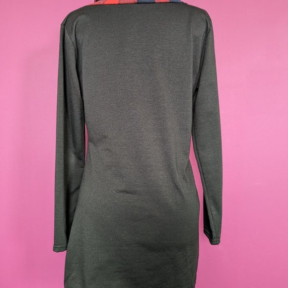 Plaid and black button detail tunic - Picture 3 of 7